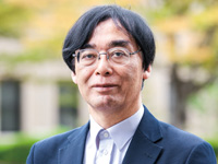 中沖 隆彦 教授